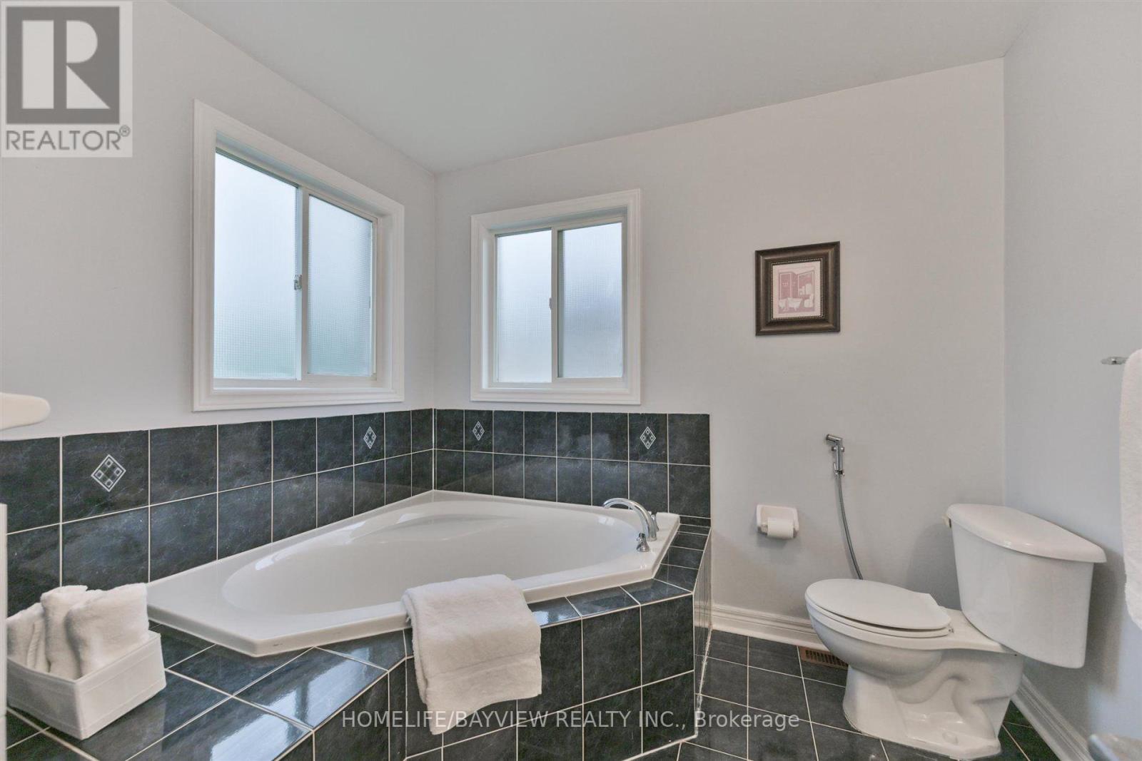 26 HONEYVIEW STREET - 21