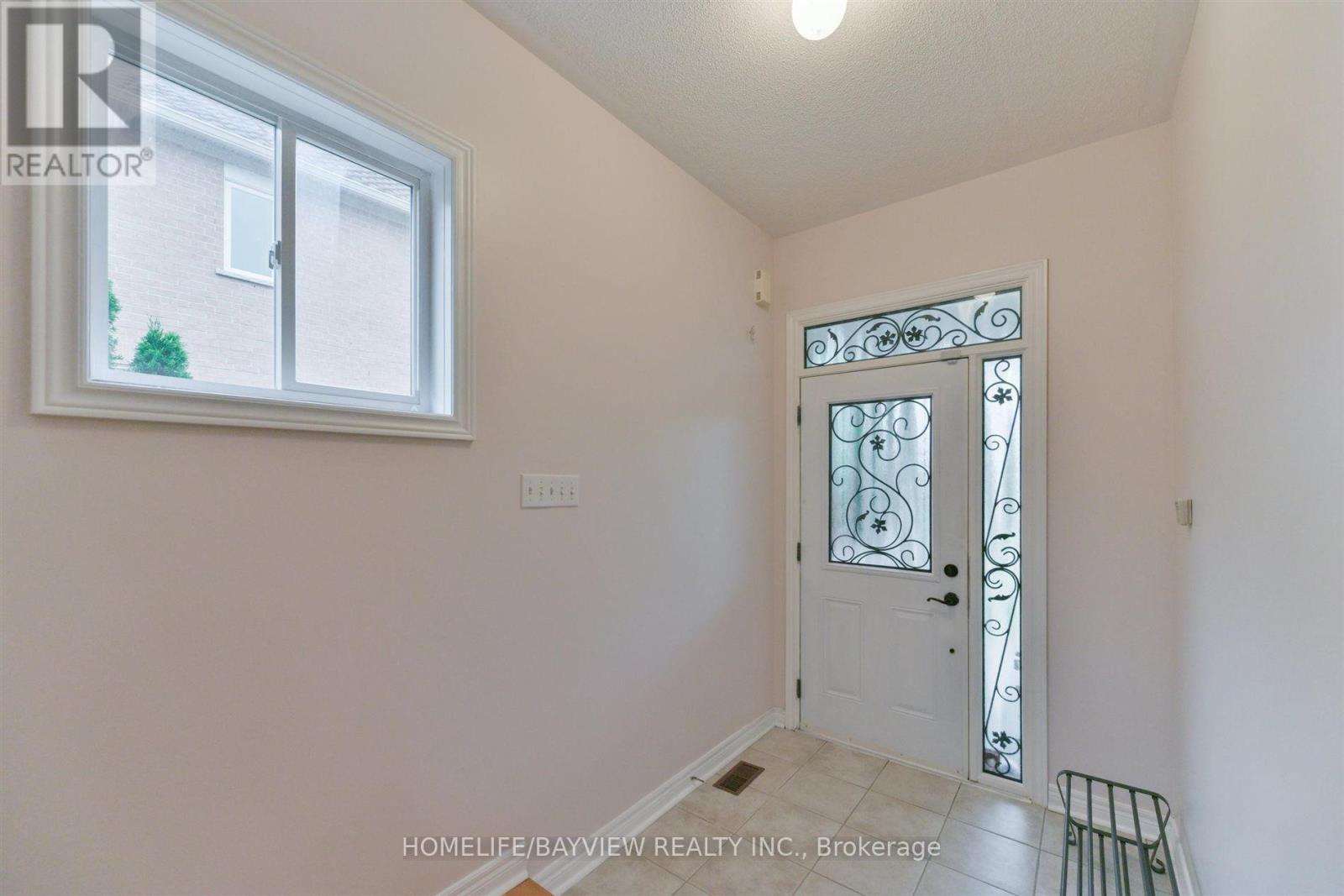 26 HONEYVIEW STREET - 3