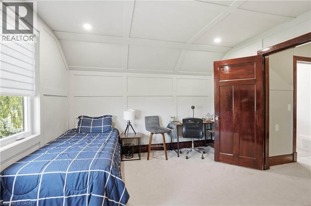 219 RIDGE Road W - 15