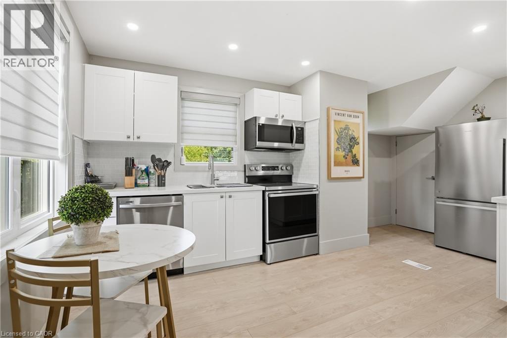 219 RIDGE Road W - 10