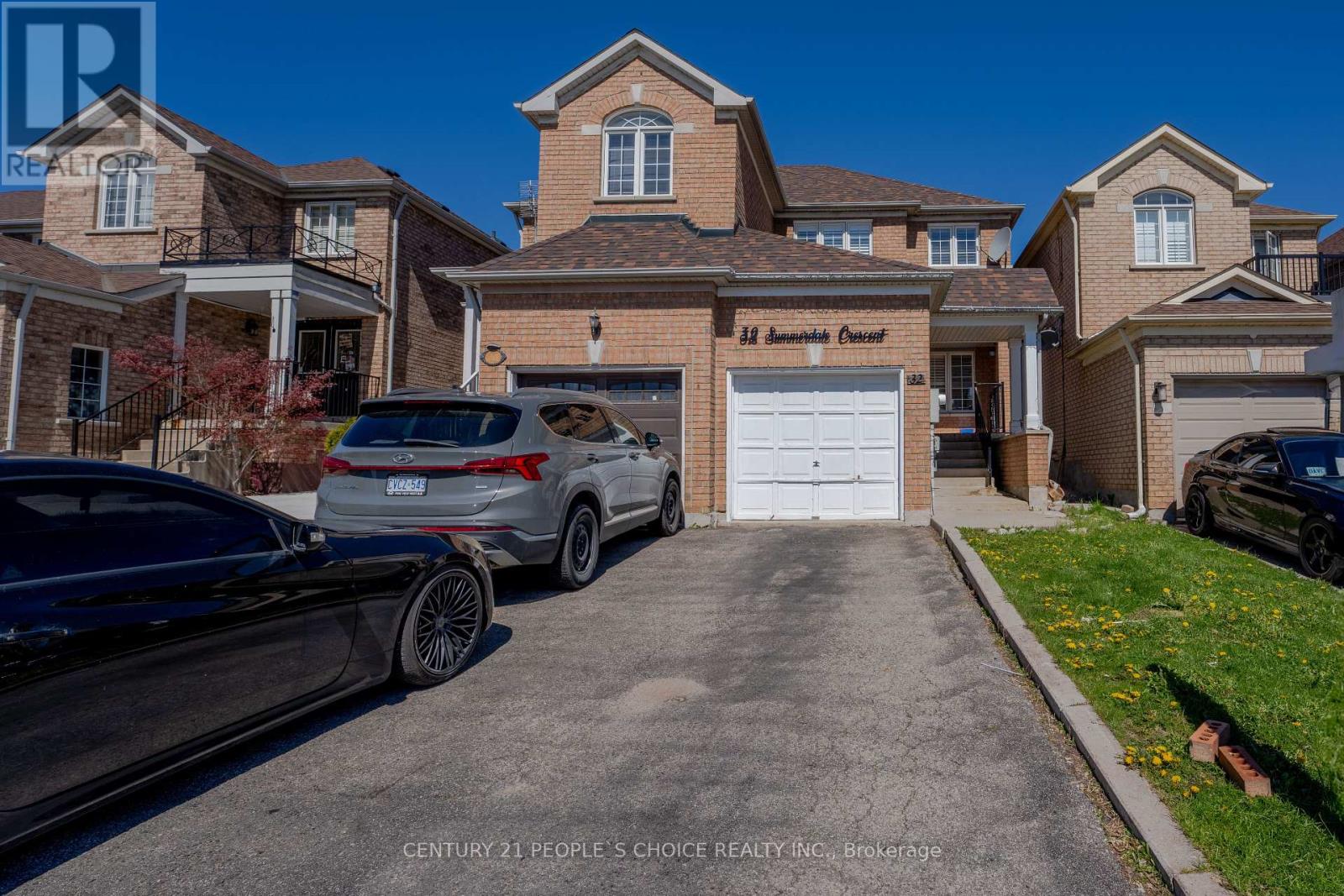32 SUMMERDALE CRESCENT - 2