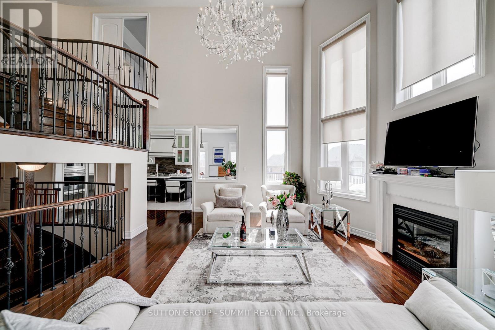 6 FLANDERS ROAD - 13