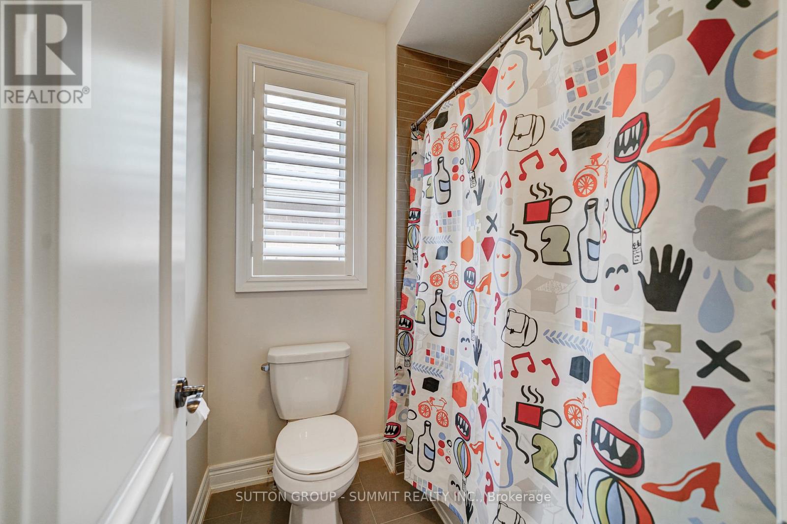 6 FLANDERS ROAD - 20