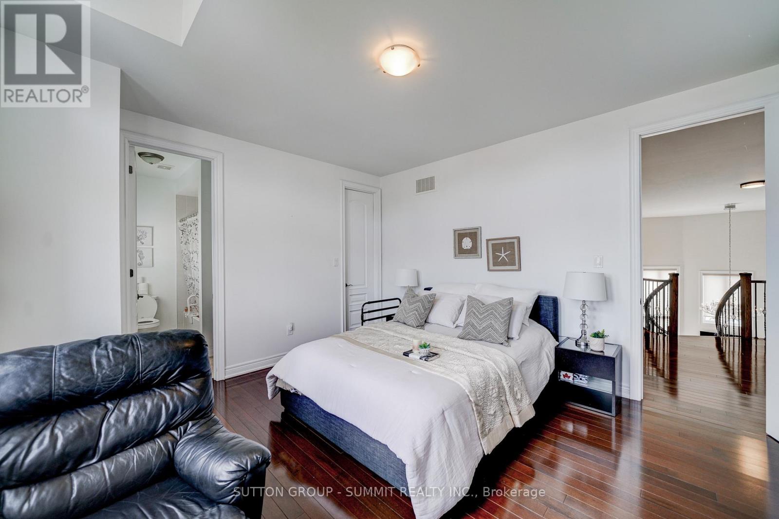6 FLANDERS ROAD - 22