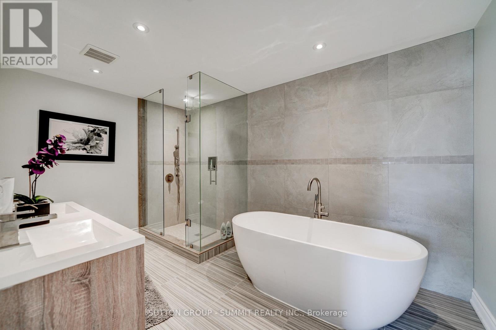 6 FLANDERS ROAD - 35