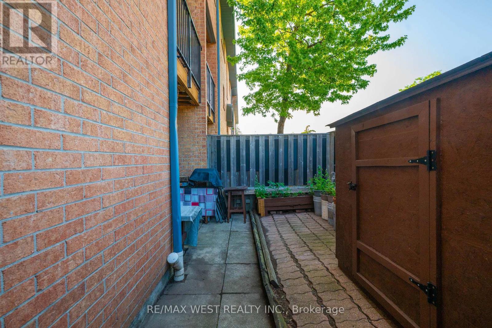 #3D 2866 BATTLEFORD ROAD - Image 37