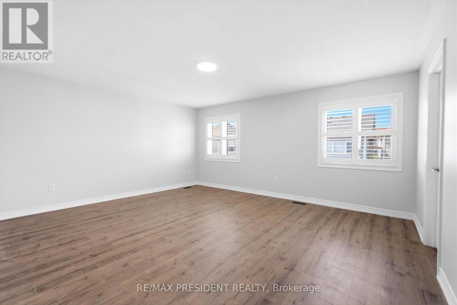 43 MULLHOLLAND AVENUE - 22