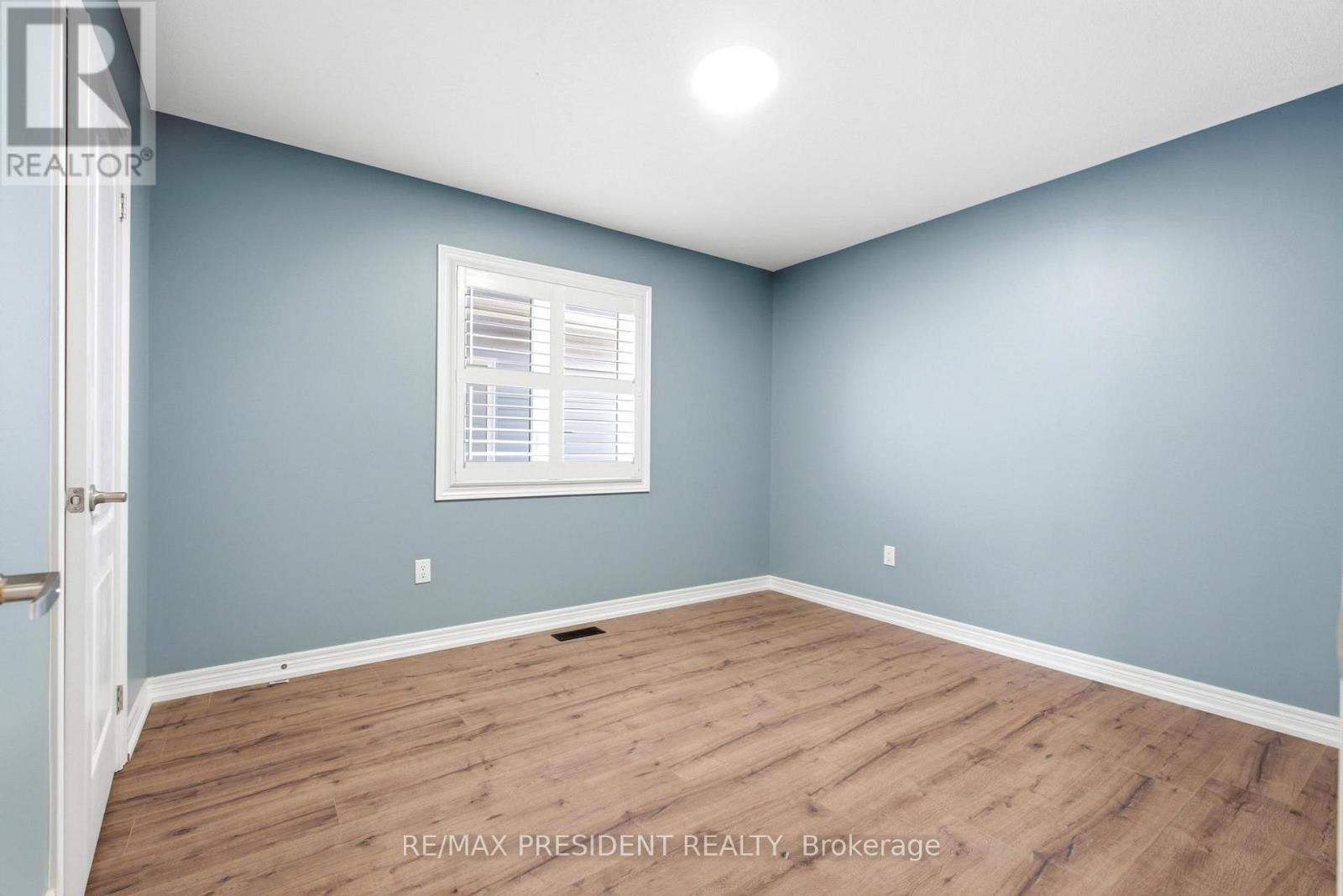 43 MULLHOLLAND AVENUE - 34