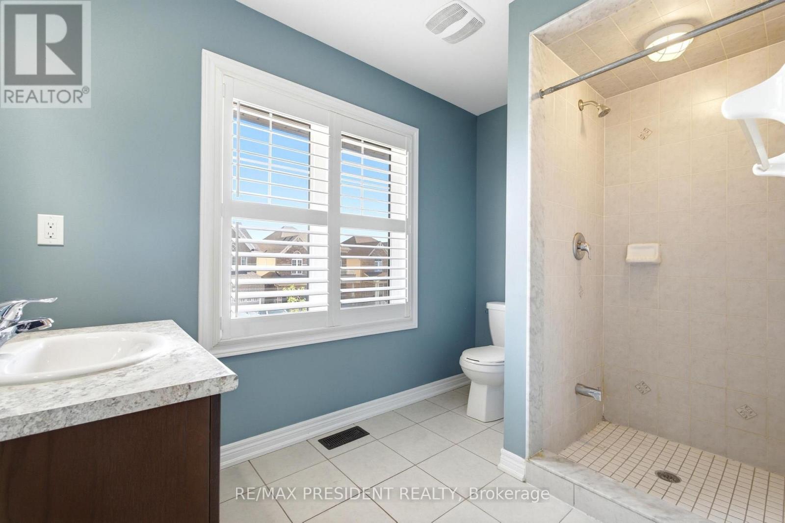 43 MULLHOLLAND AVENUE - 36