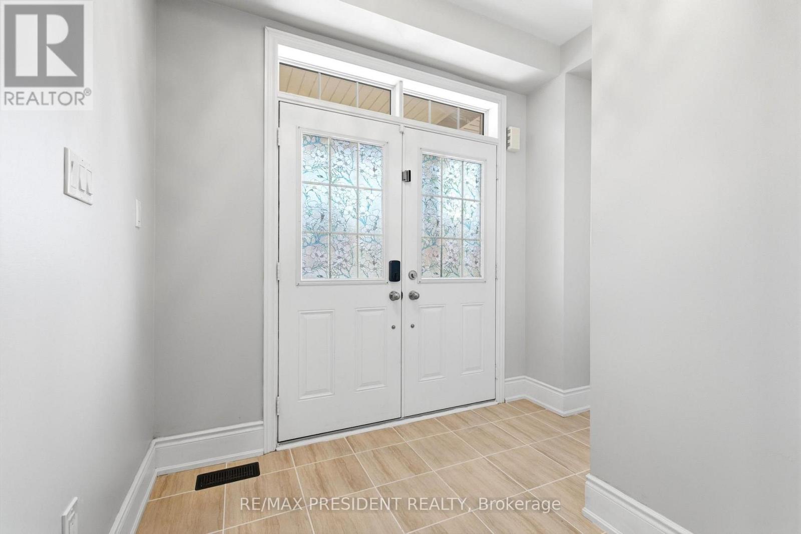 43 MULLHOLLAND AVENUE - 7
