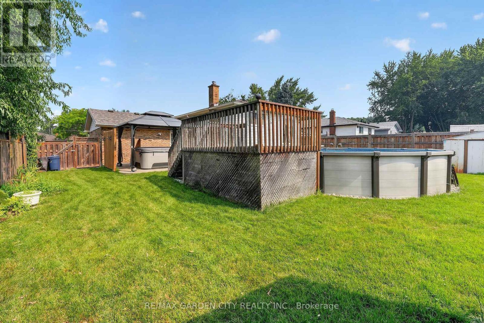186 GLENMOR DRIVE - 31