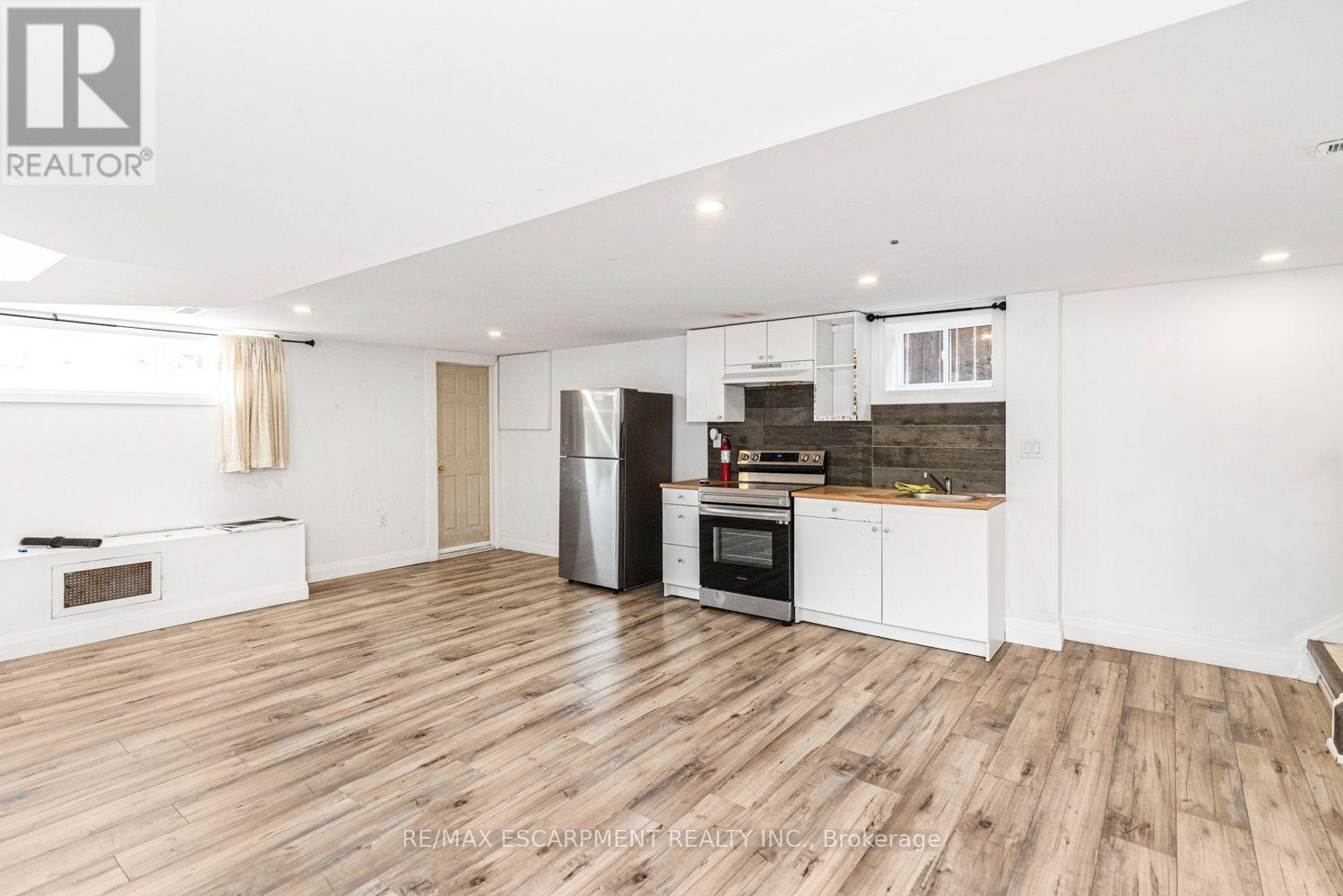 418 FAIRFIELD AVENUE - 24