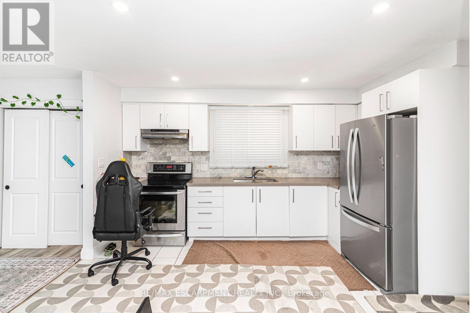 418 FAIRFIELD AVENUE - 7