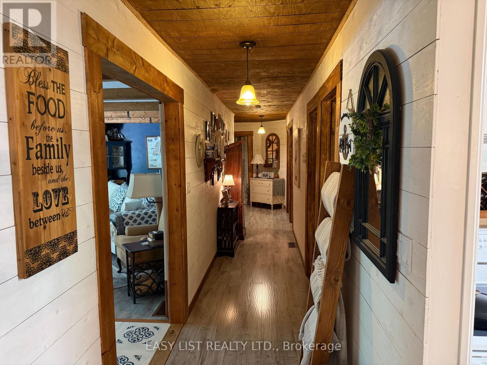 6087 BIRCH LANE - 30
