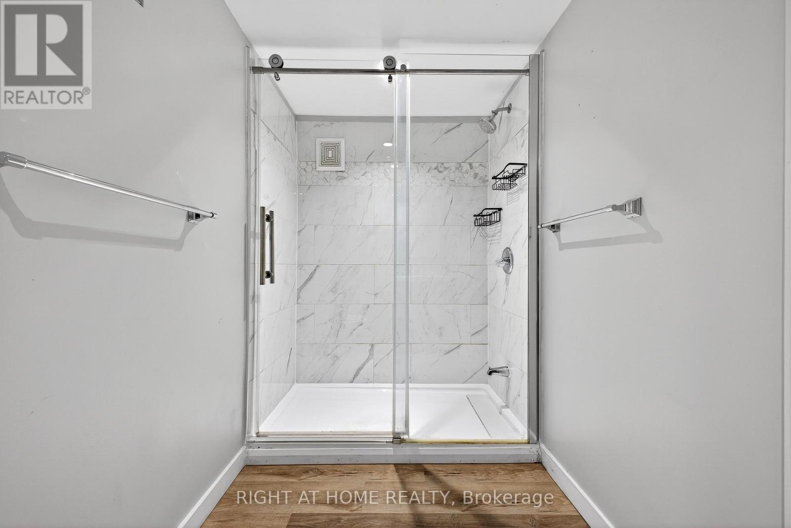 226 BEL AIR AVENUE - 25