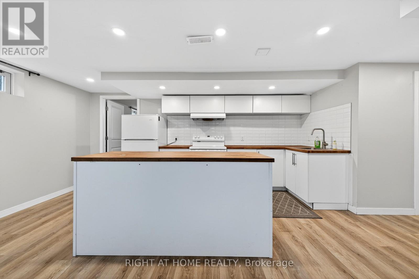 226 BEL AIR AVENUE - 28