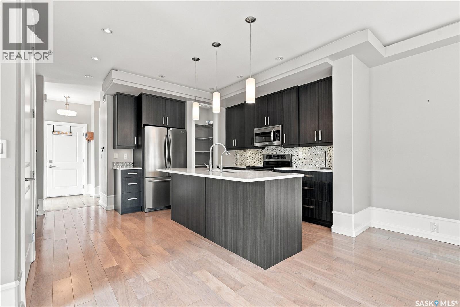 1623 Broadway AVENUE - Image 9