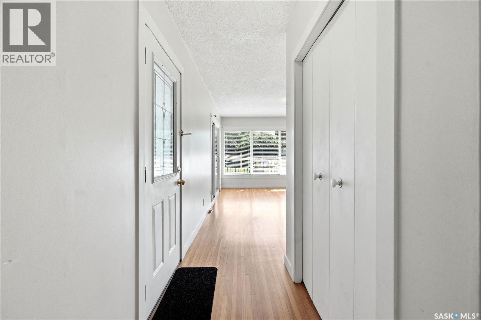1308 Preston AVENUE S - 12