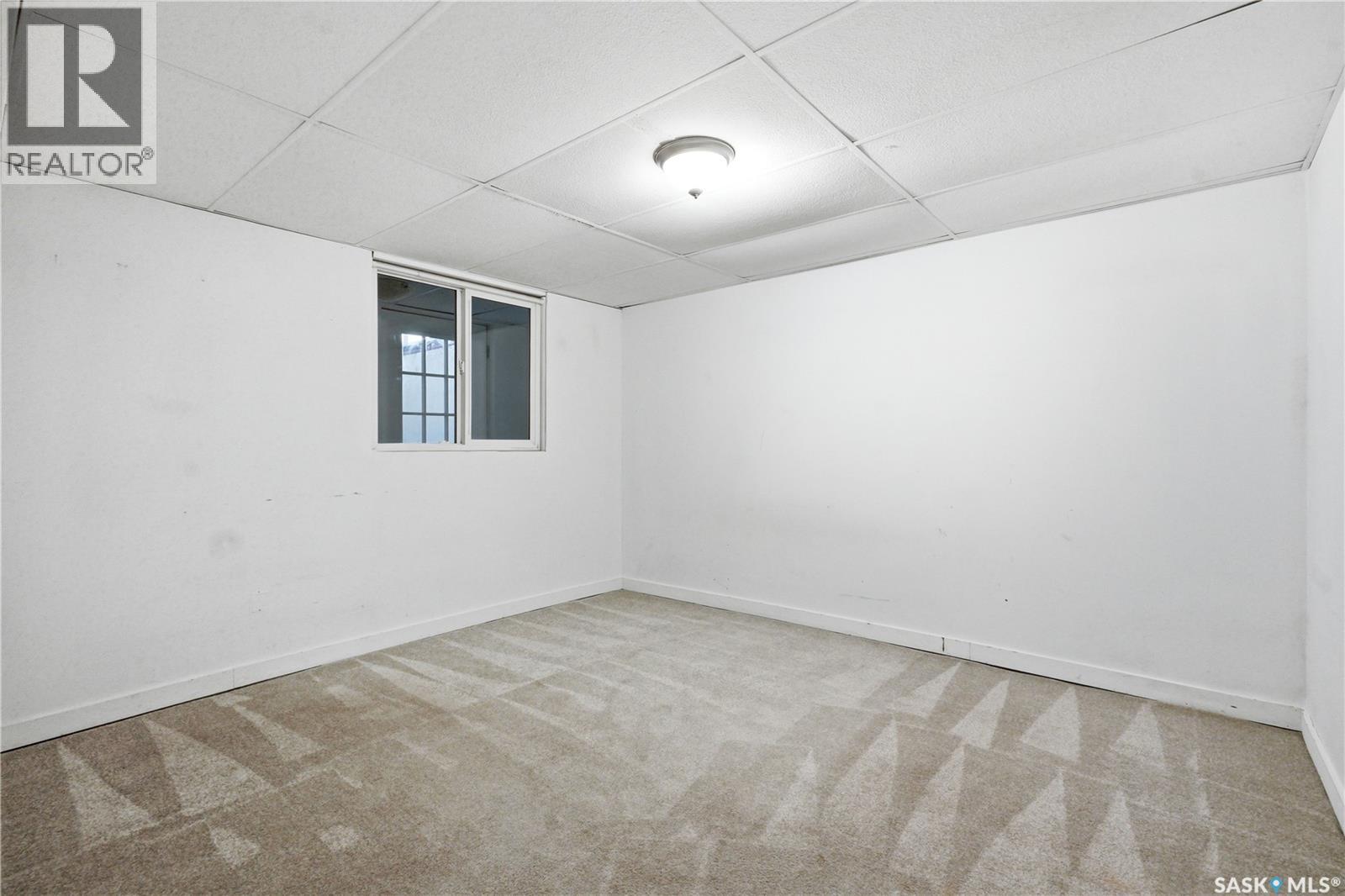 1308 Preston AVENUE S - 38