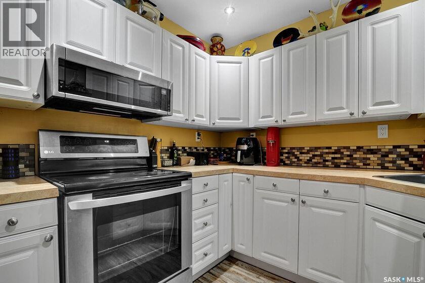 2258 Osler STREET - 20