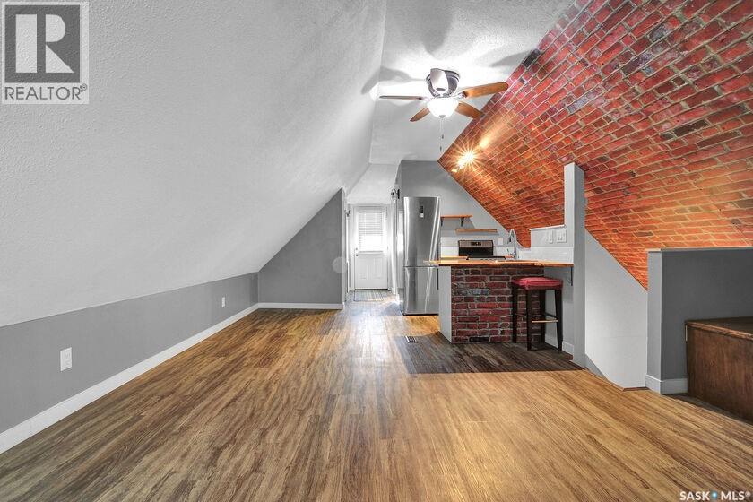 2258 Osler STREET - 29