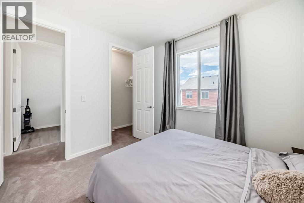 26 Carringwood Street NW - 30