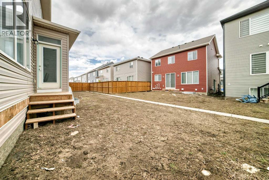 26 Carringwood Street NW - 40
