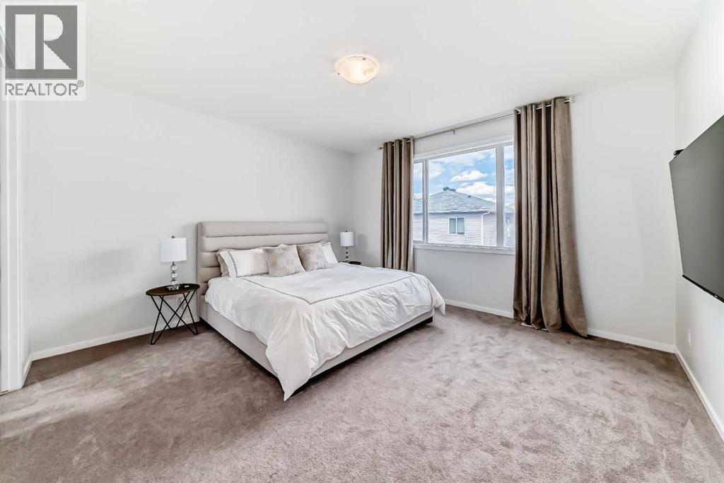 26 Carringwood Street NW - 24