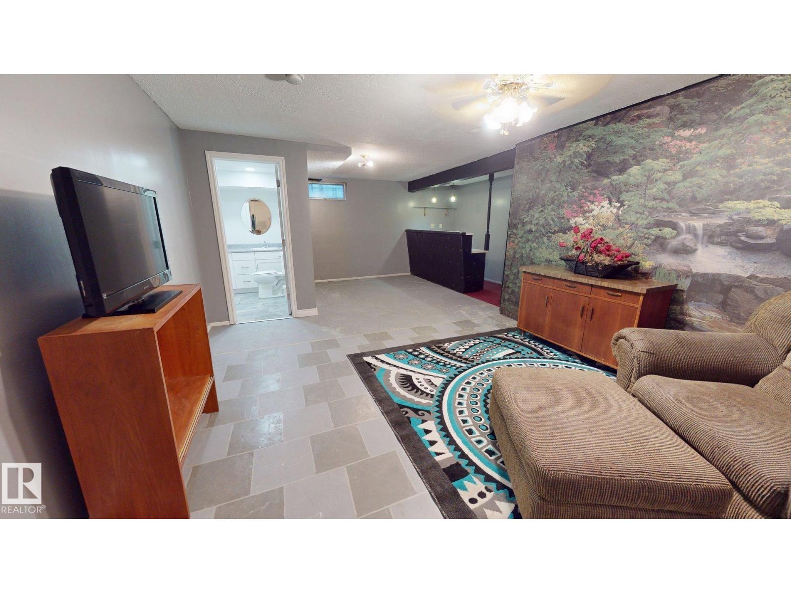 43 HURON DR - 14