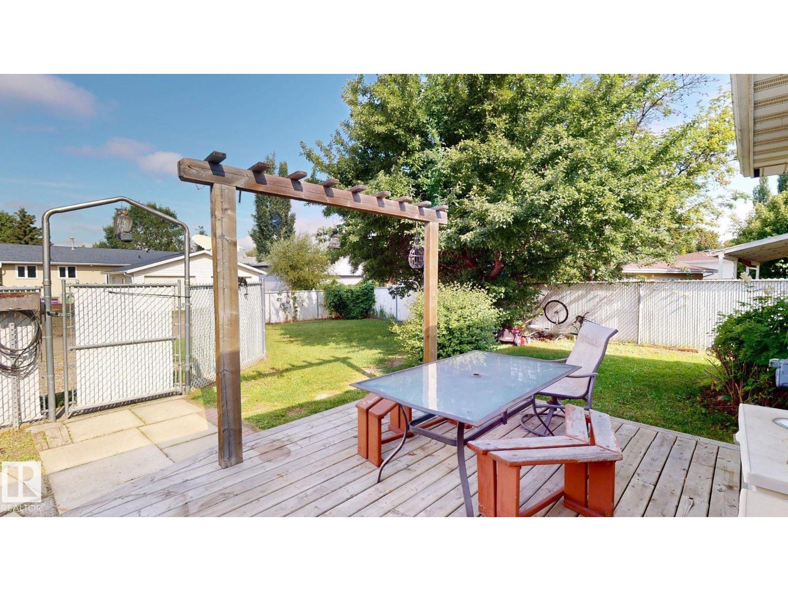 43 HURON DR - 23