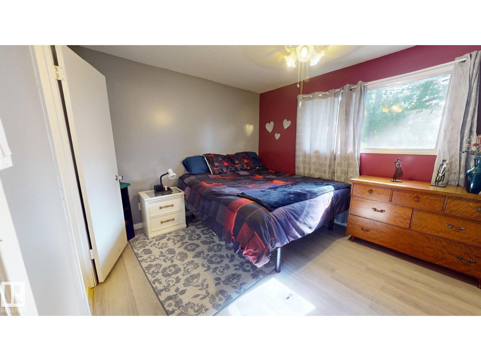 43 HURON DR - 8