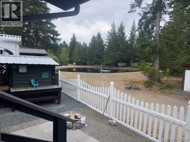 A4 2650 Turnbull Rd, Qualicum Beach