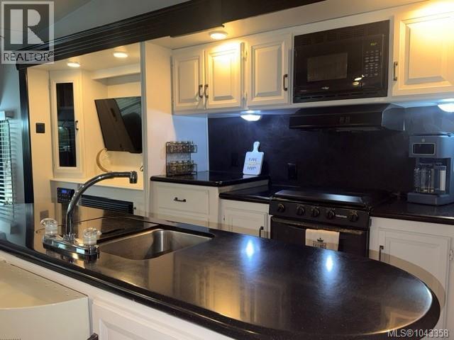 A4 2650 Turnbull Rd, Qualicum Beach