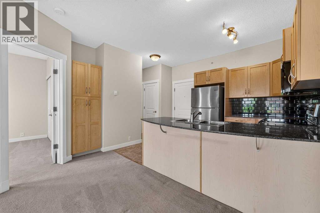 #4209 5605 Henwood Street SW - 12