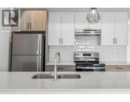 Primary Bedroom - 1002, 24 Rivercrest Drive, Cochrane, AB T4C2C8 Photo 7