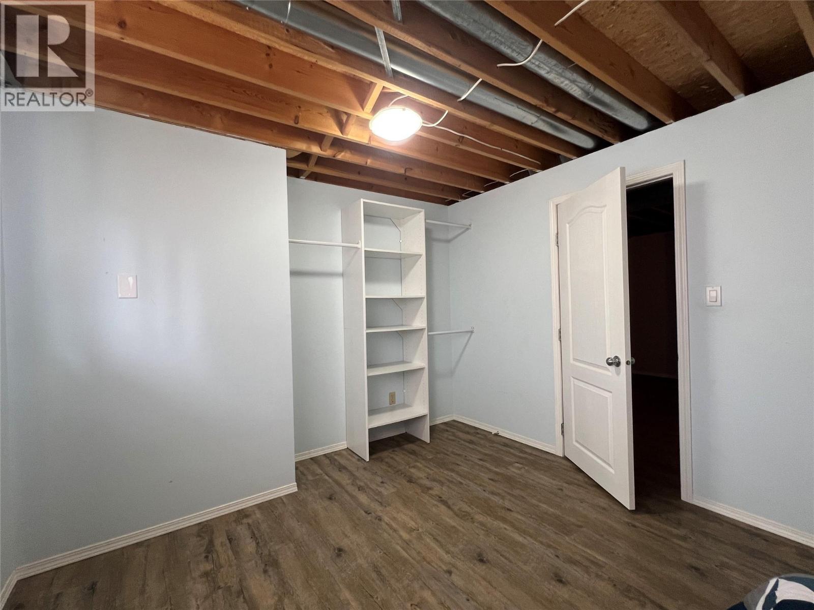 10208 18 Street - 23
