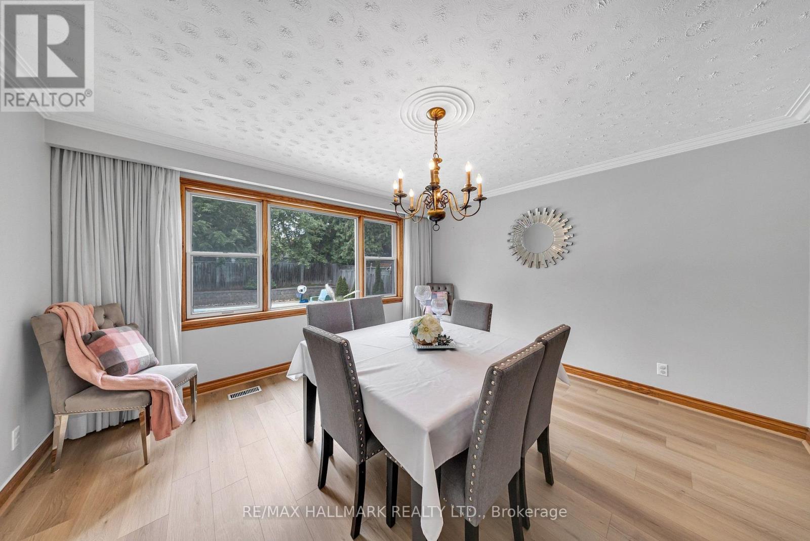 4 DONER STREET - 19