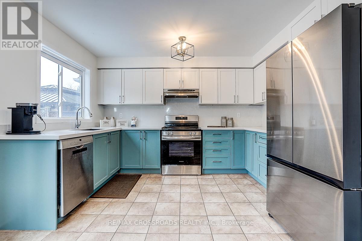 597 CAVERHILL CRESCENT - 17
