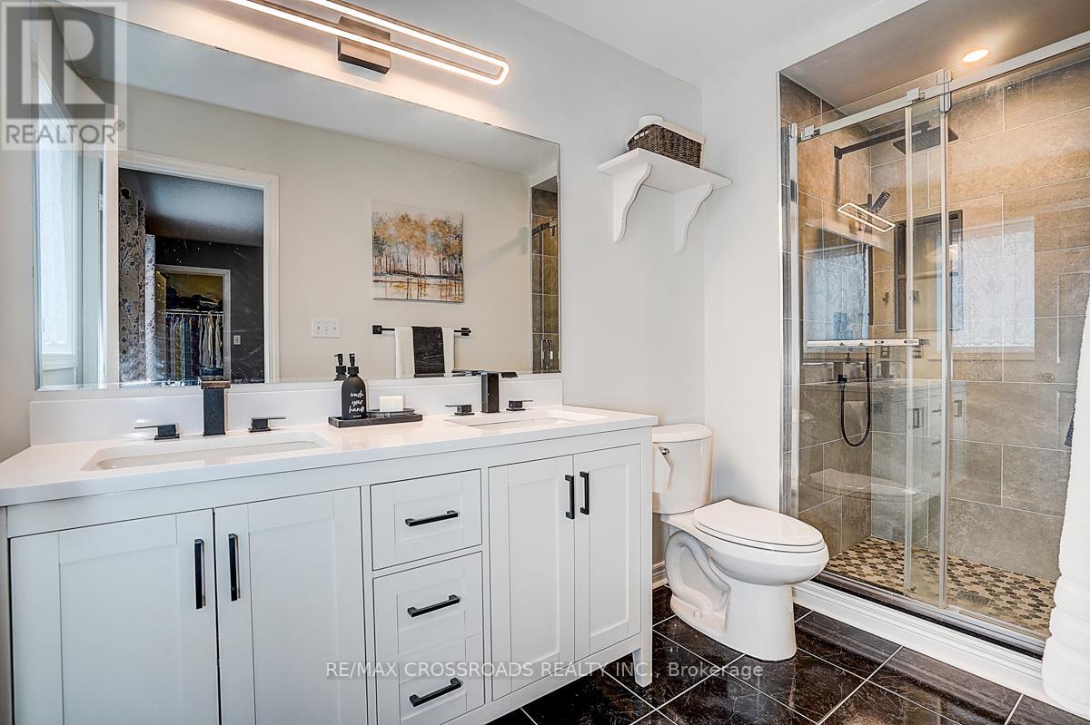 597 CAVERHILL CRESCENT - 27