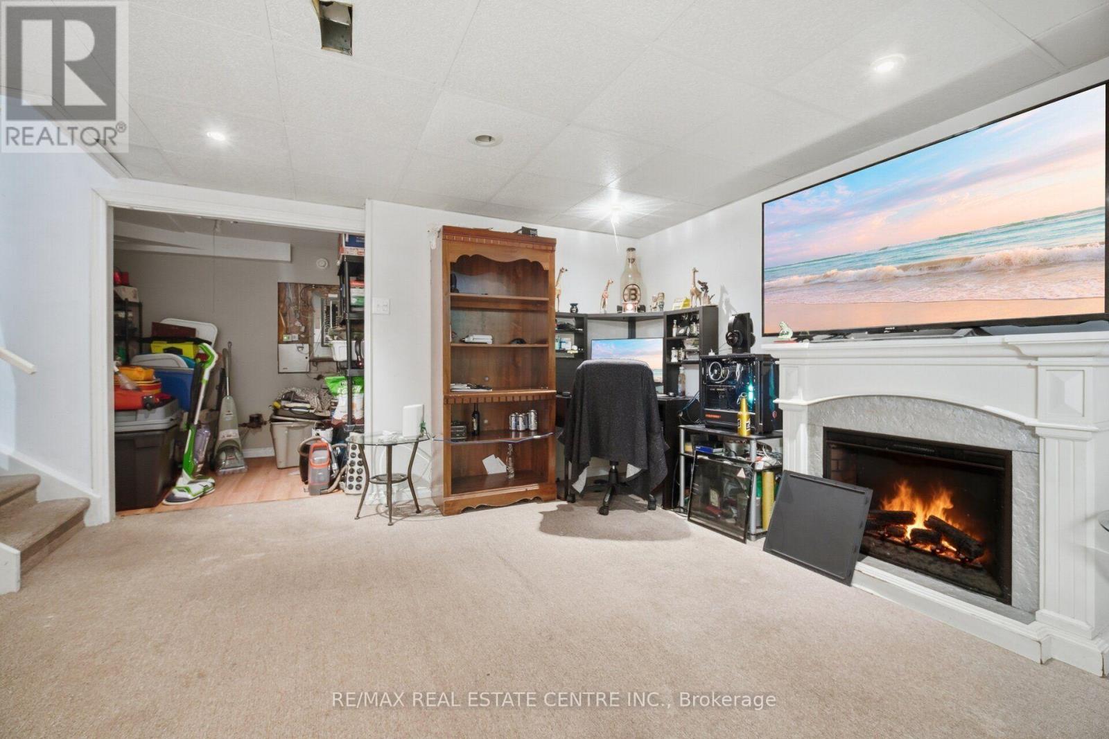 40 LANGDALE CRESCENT - 40