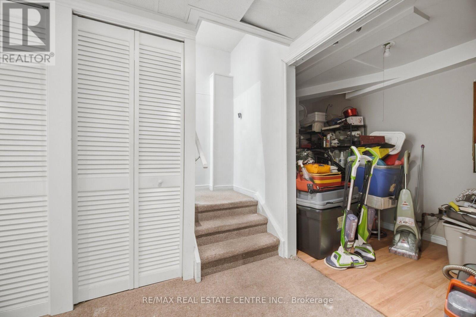40 LANGDALE CRESCENT - 38