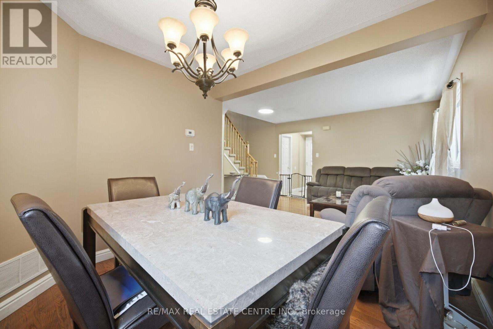 40 LANGDALE CRESCENT - 15