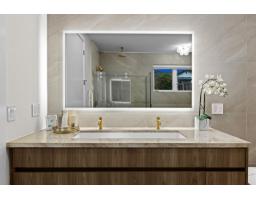 14799 Oxenham Avenue, White Rock, BC V4B2H8 Photo 23