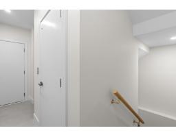 14799 Oxenham Avenue, White Rock, BC V4B2H8 Photo 27