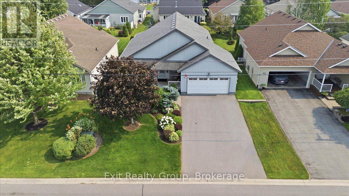 267 RAGLAN STREET - 1