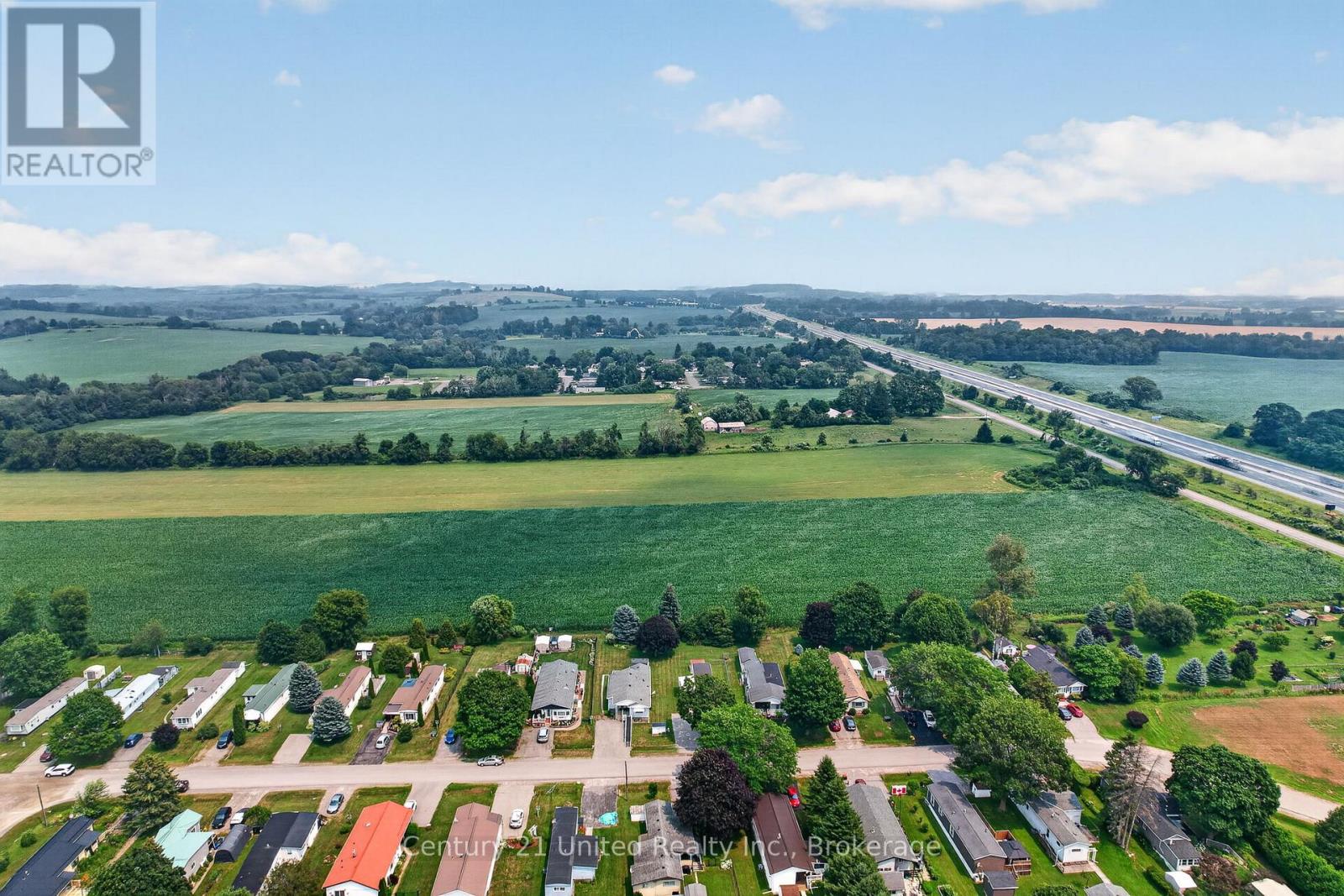 13 HILLVIEW DRIVE - 8