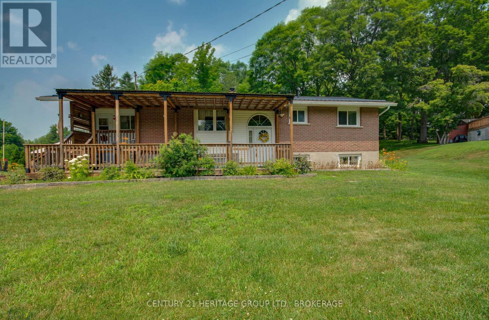 4309 MAPLE DRIVE - 2