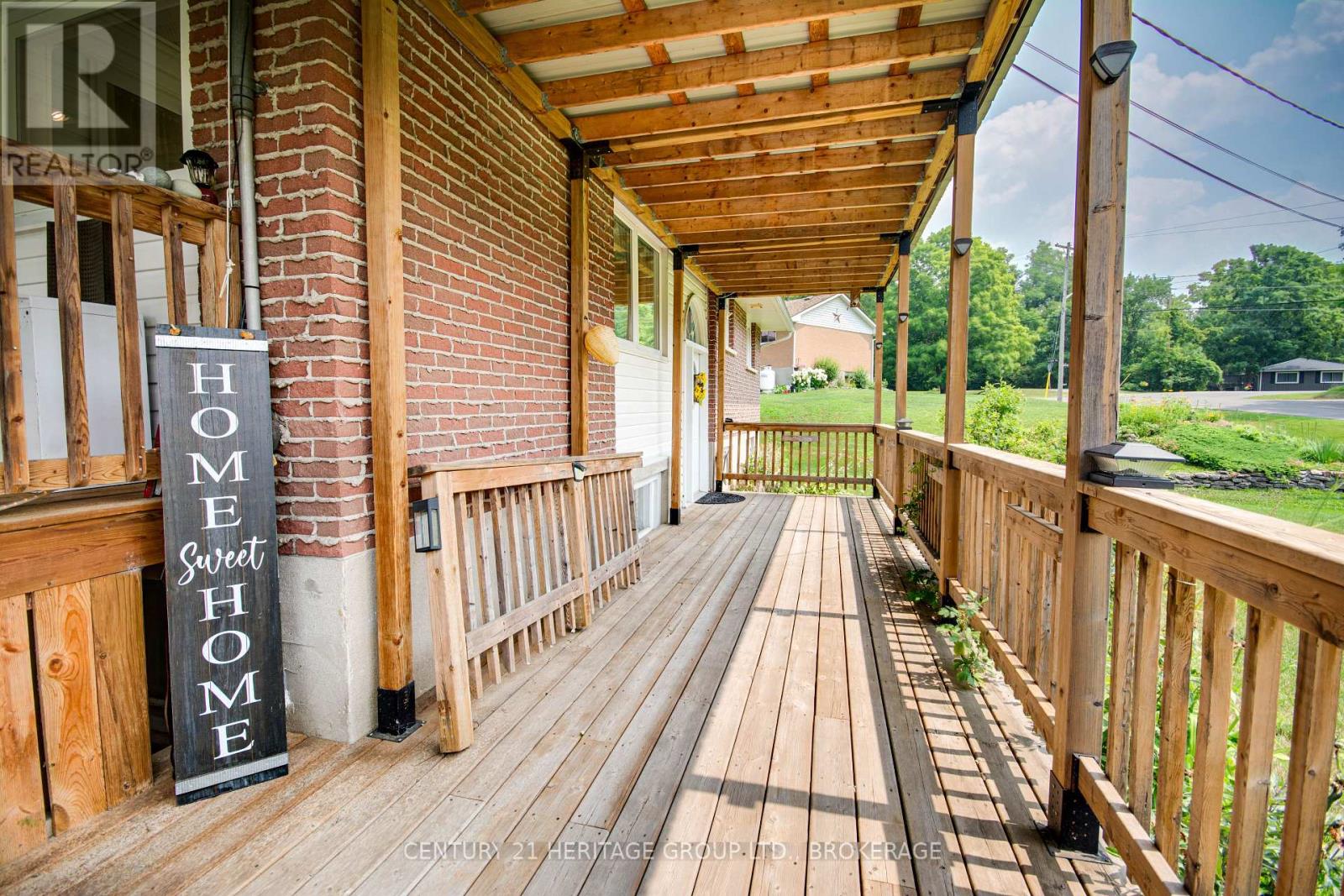 4309 MAPLE DRIVE - 5