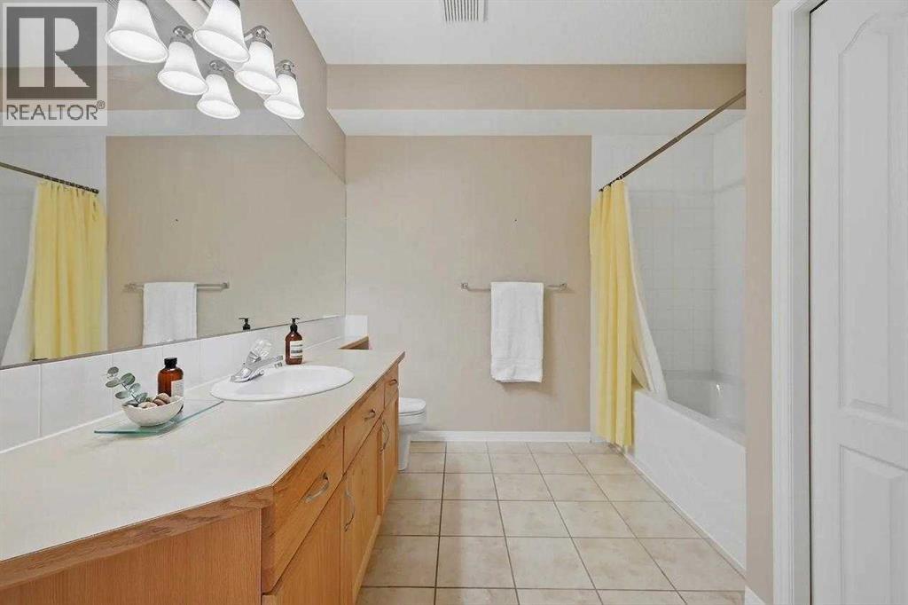 #311 78 Prestwick Gardens SE - 19