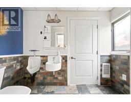 188 Esther Street, Pembroke, ON K8A3C2 Photo 22